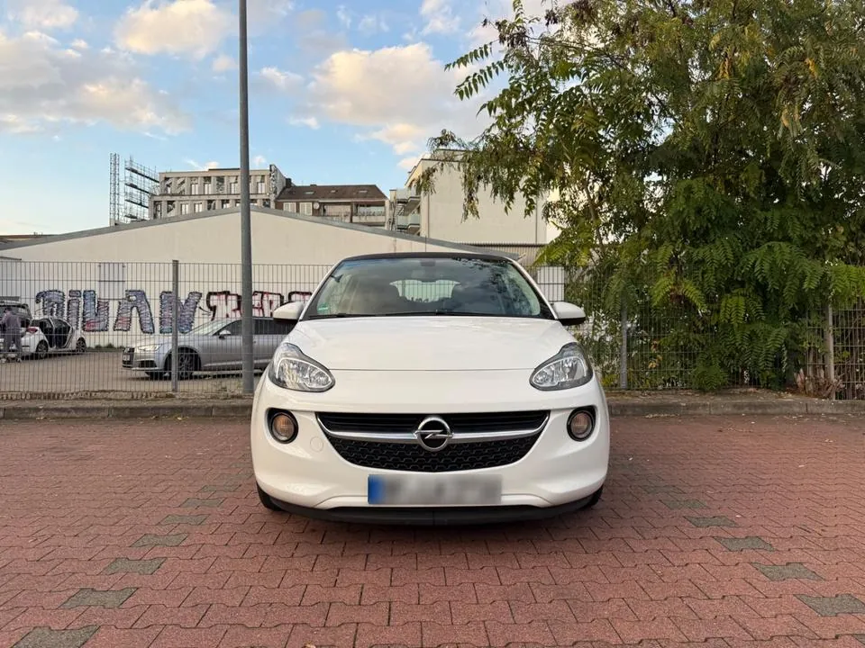 Opel Adam