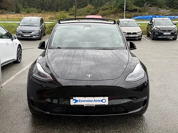 Tesla Model Y 2021 photo 2