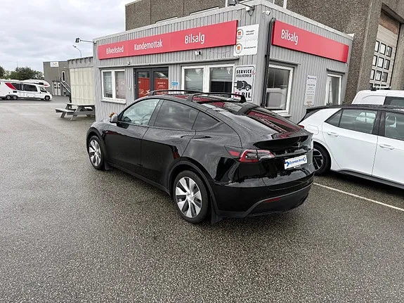 Tesla Model Y 2021 photo 4