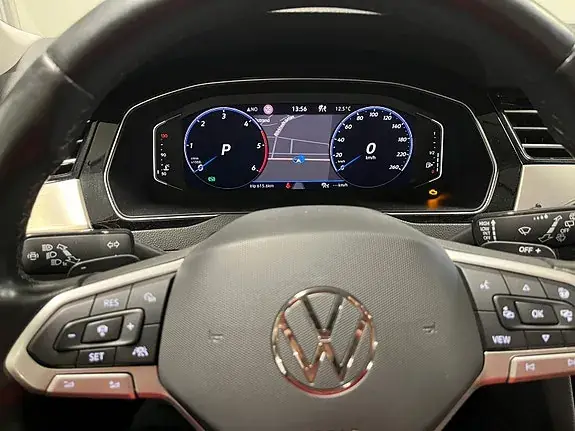Volkswagen Passat 2021 photo 4
