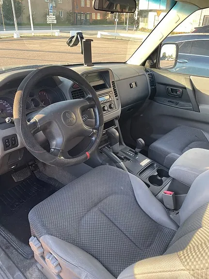 Mitsubishi Pajero 2001 photo 3