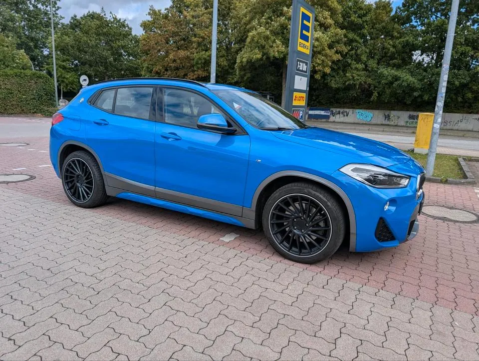 BMW X2