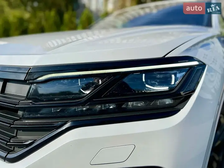 Volkswagen Touareg 2023 photo 5