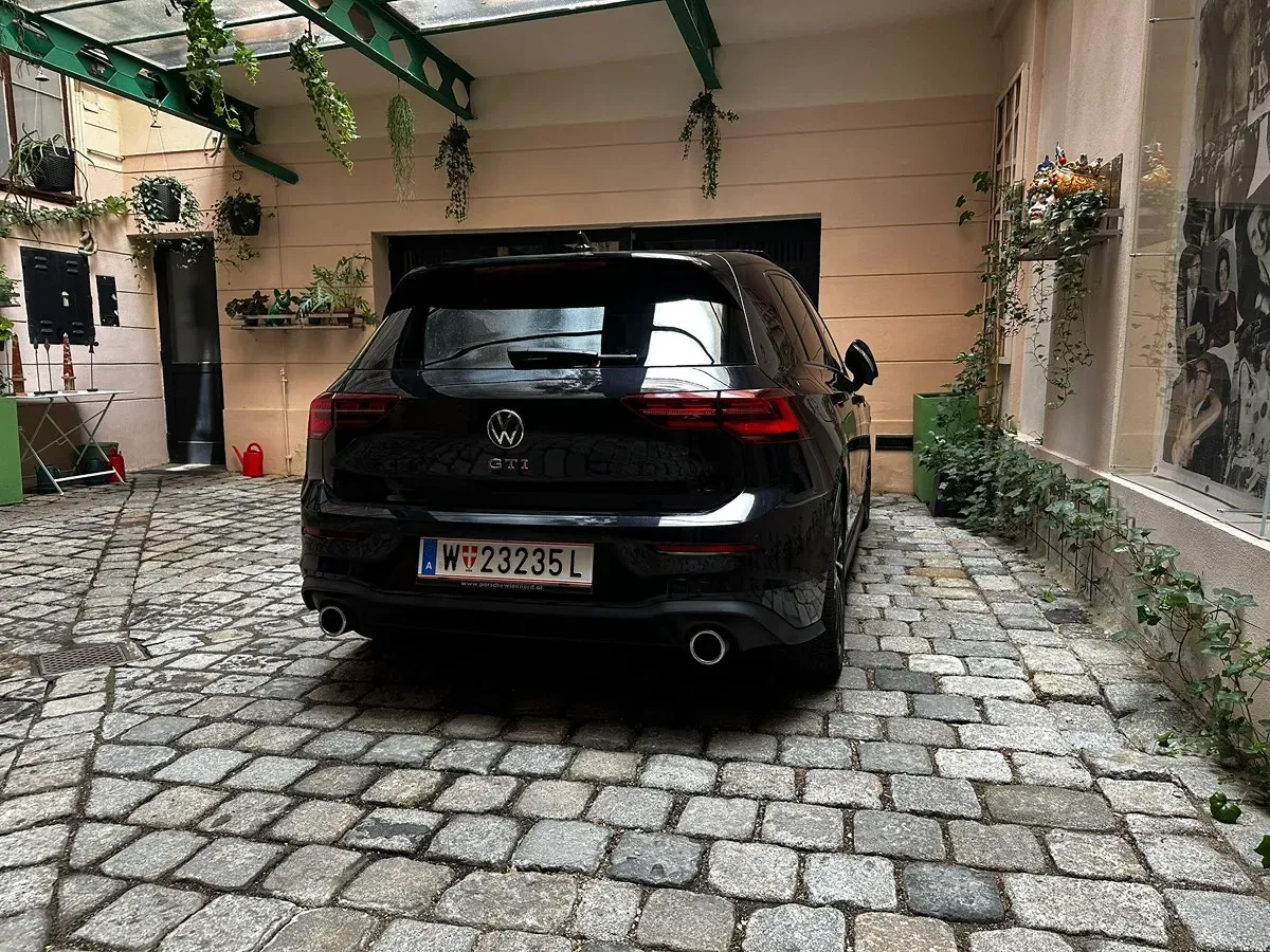 Volkswagen Golf 2021 photo 2