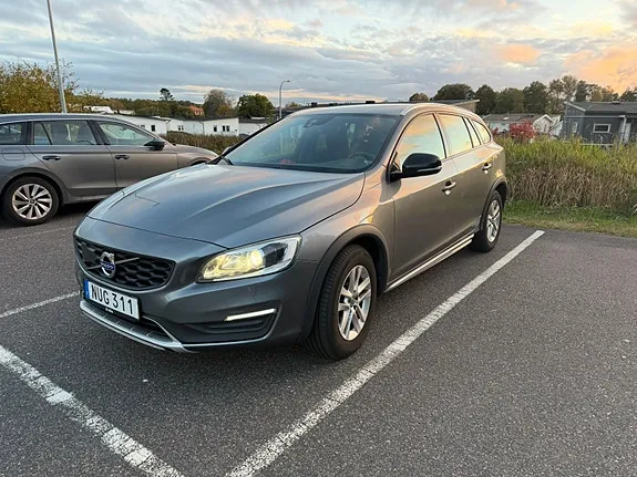 Volvo V60 Cross Country