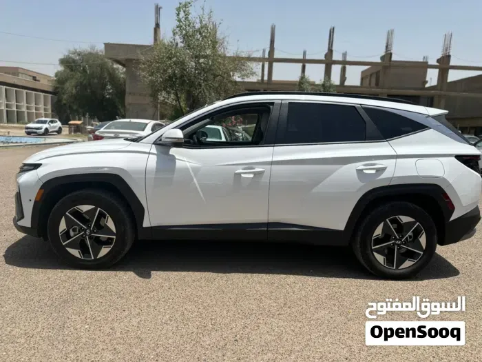 Hyundai Tucson 2025 photo 3