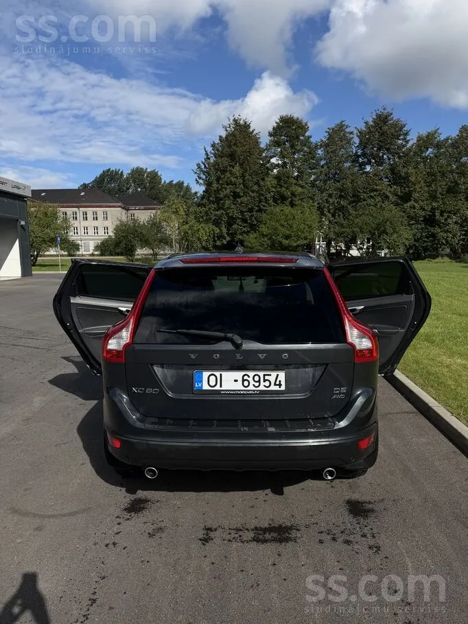 Volvo Xc60 2011 photo 5