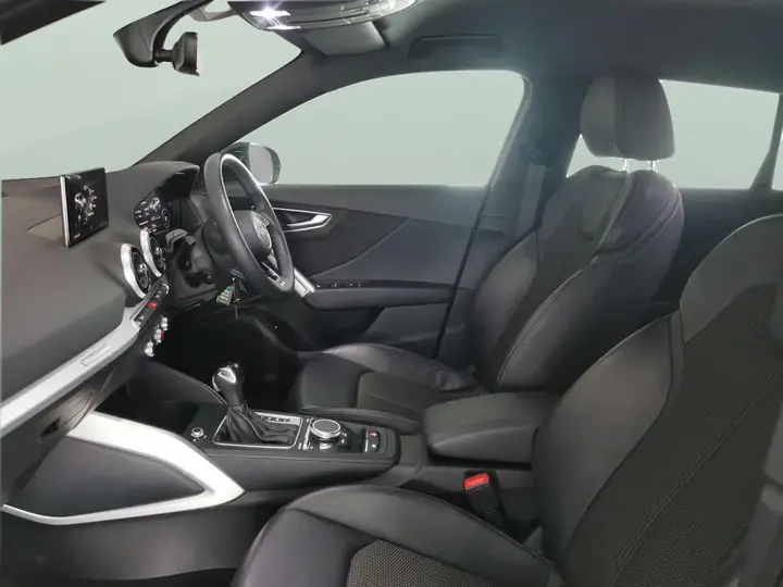 Audi Q2 2023 photo 4