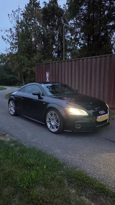 Audi Tt 2013 photo 2