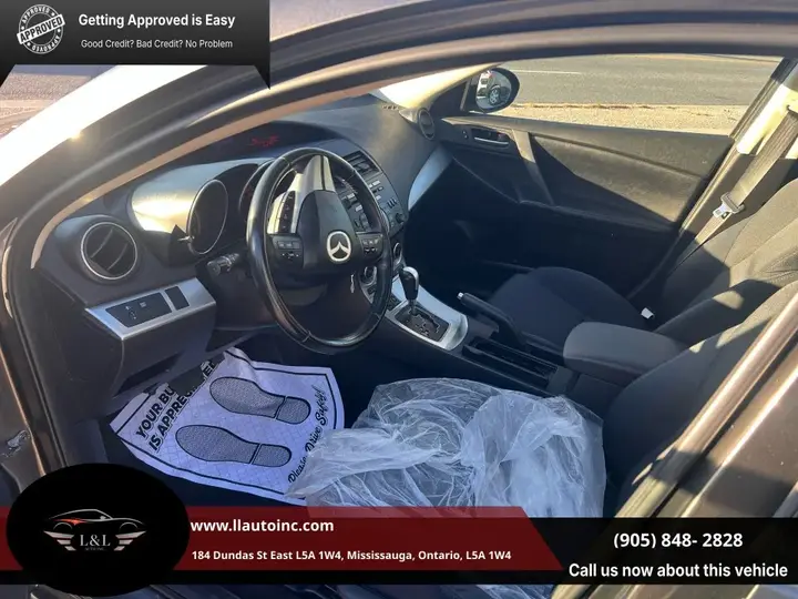 Mazda Mazda3 2010 photo 4