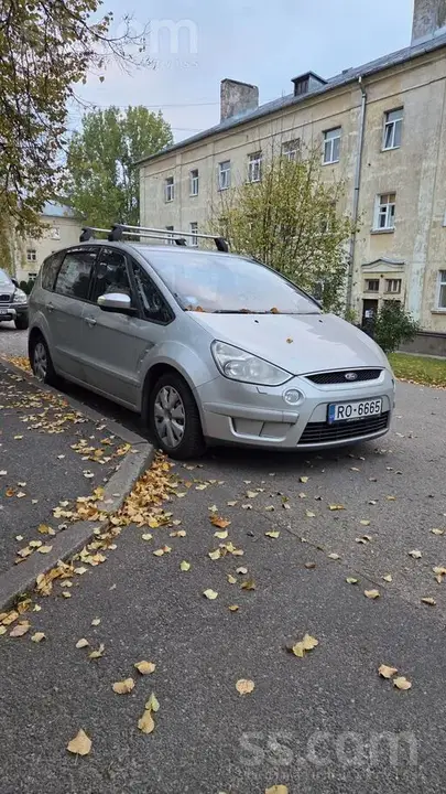 Ford S-Max