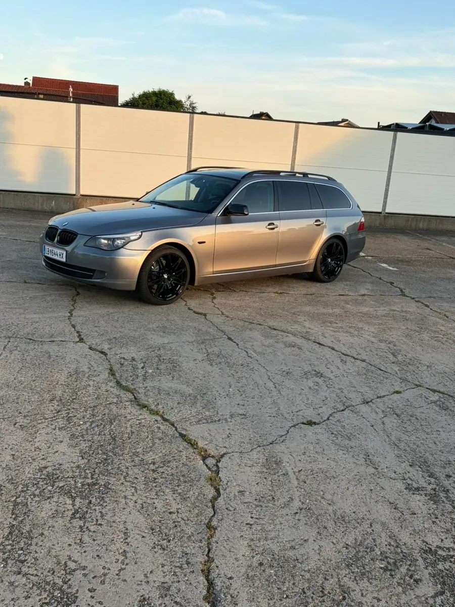 BMW 5 Series 2007 photo 3