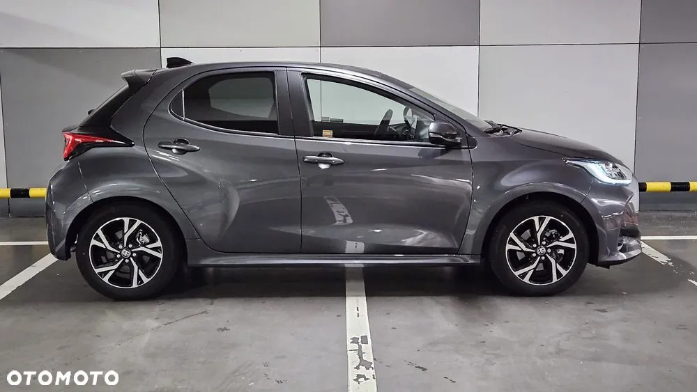 Toyota Yaris 2025 photo 5