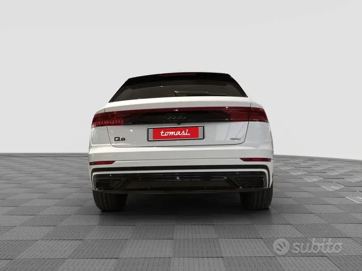 Audi Q8 2023 photo 4