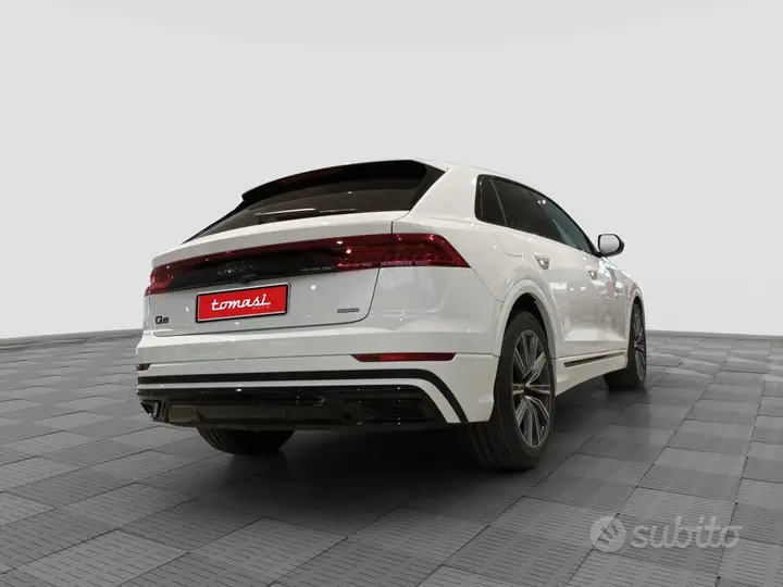Audi Q8 2023 photo 5