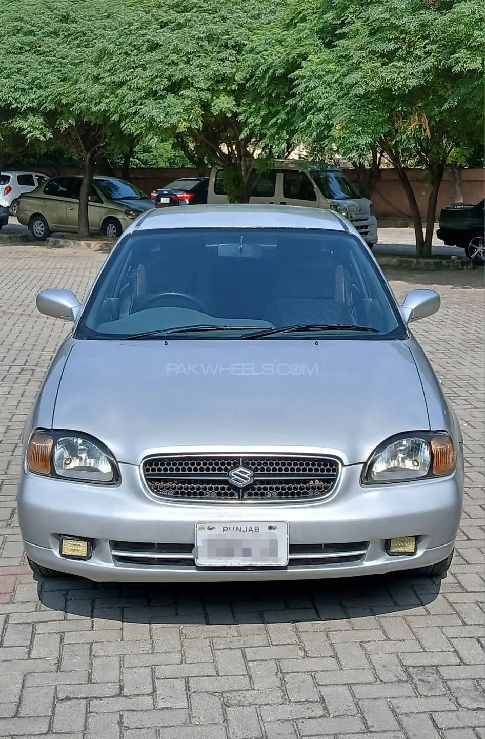 Suzuki Baleno