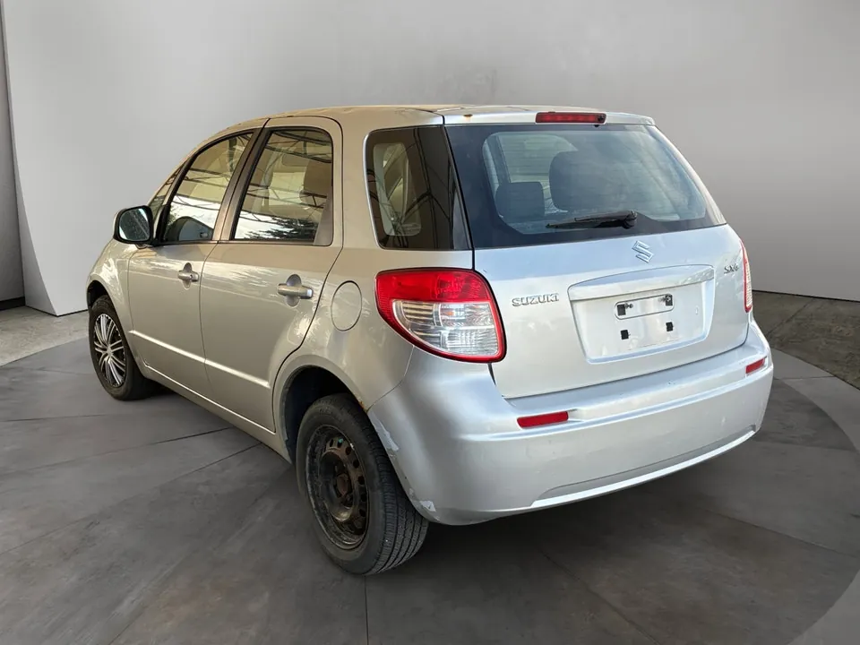 Suzuki Sx4 2011 photo 3
