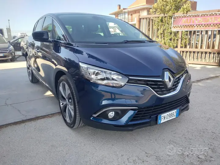Renault Scenic 2018 photo 3