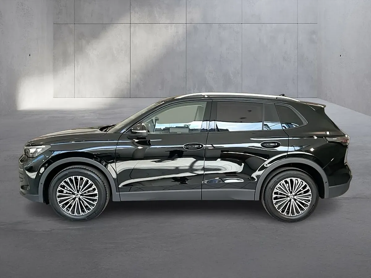 Volkswagen Tiguan 2026 photo 2