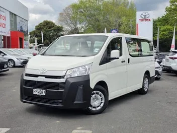Toyota Hiace 2022 photo 4