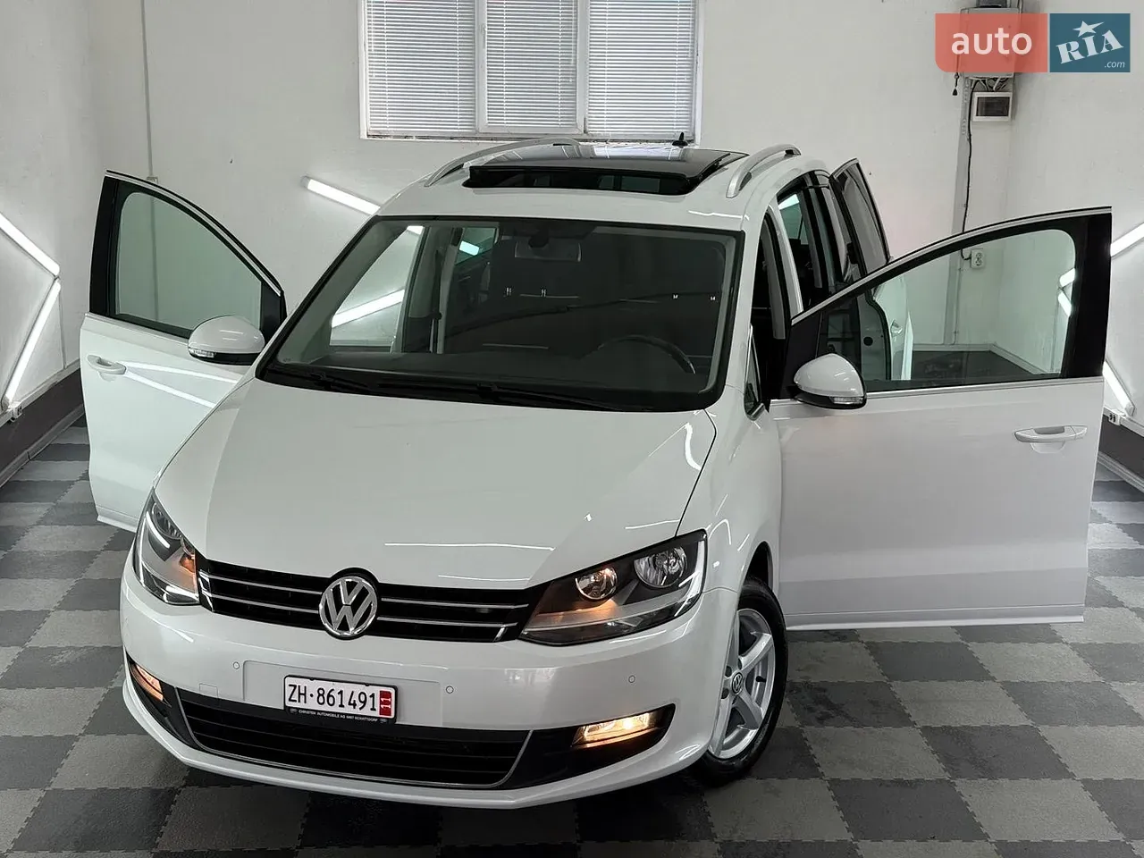 Volkswagen Sharan 2015 photo 3