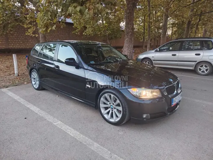 BMW 320D 2010 photo 3