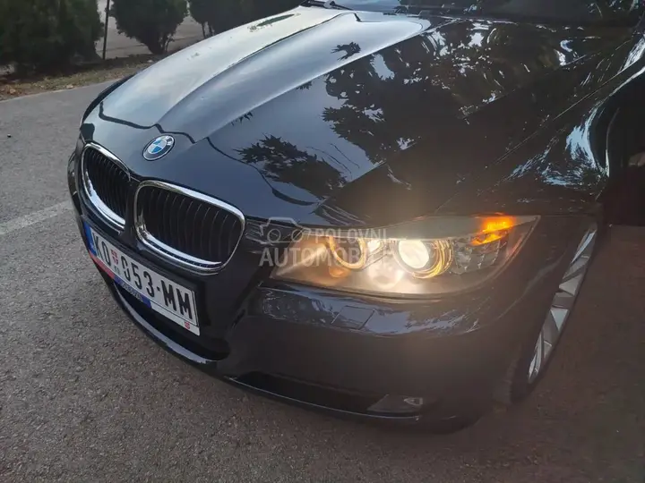 BMW 320D 2010 photo 2