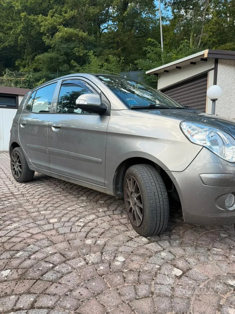Kia Picanto 2009 photo 4