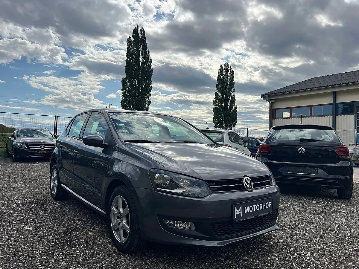 Volkswagen Polo 2012 photo 2