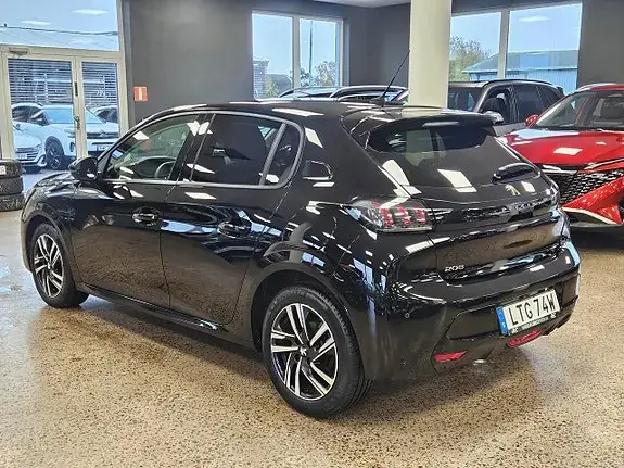 Peugeot 208 2023 photo 4