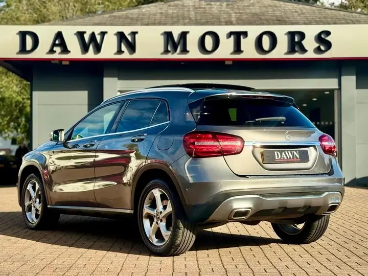 Mercedes-Benz Gla 2019 photo 2