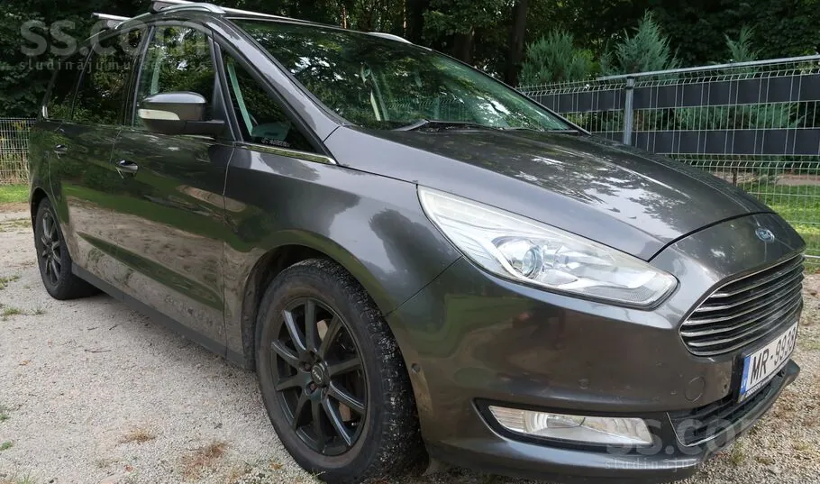 Ford Galaxy 2016 photo 3