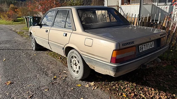 Peugeot 505 1986 photo 4