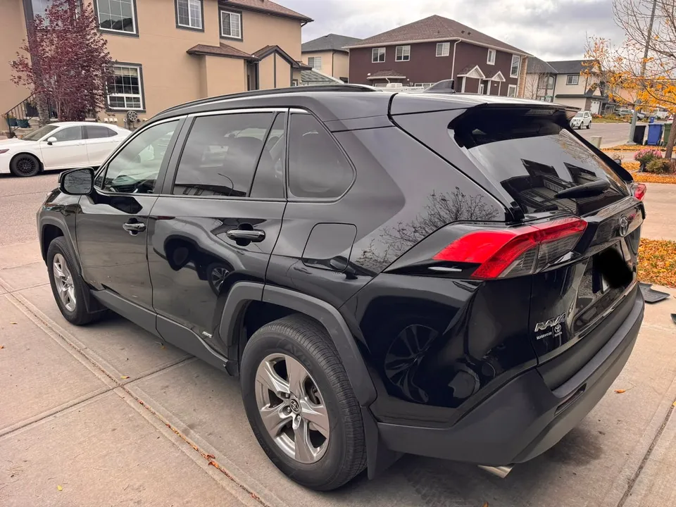 Toyota Rav4 2022 photo 4