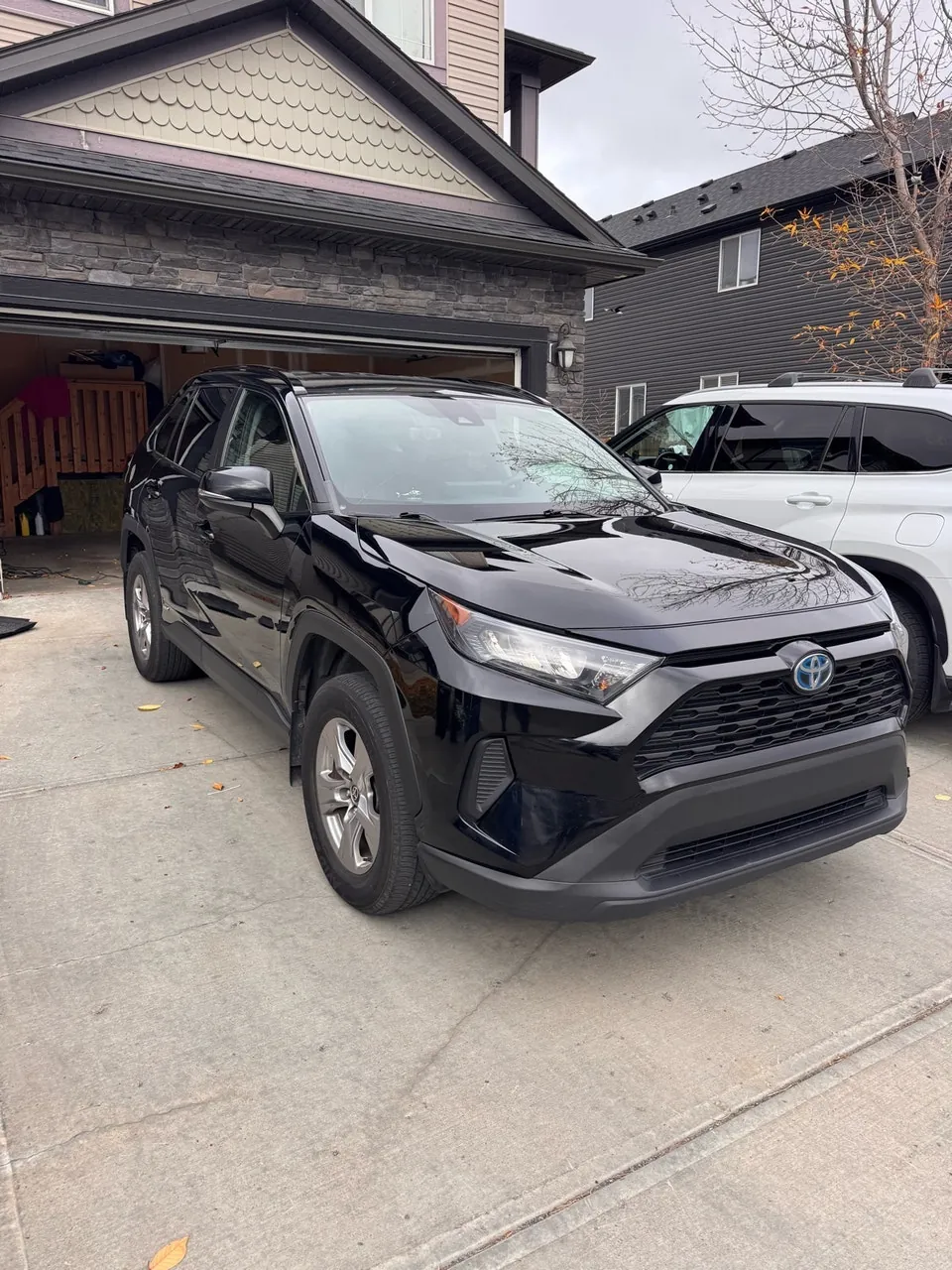 Toyota Rav4 2022 photo 2