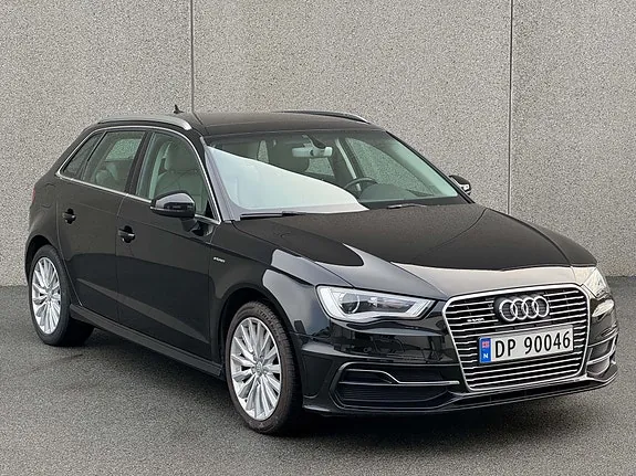 Audi E-Tron 2016 photo 3