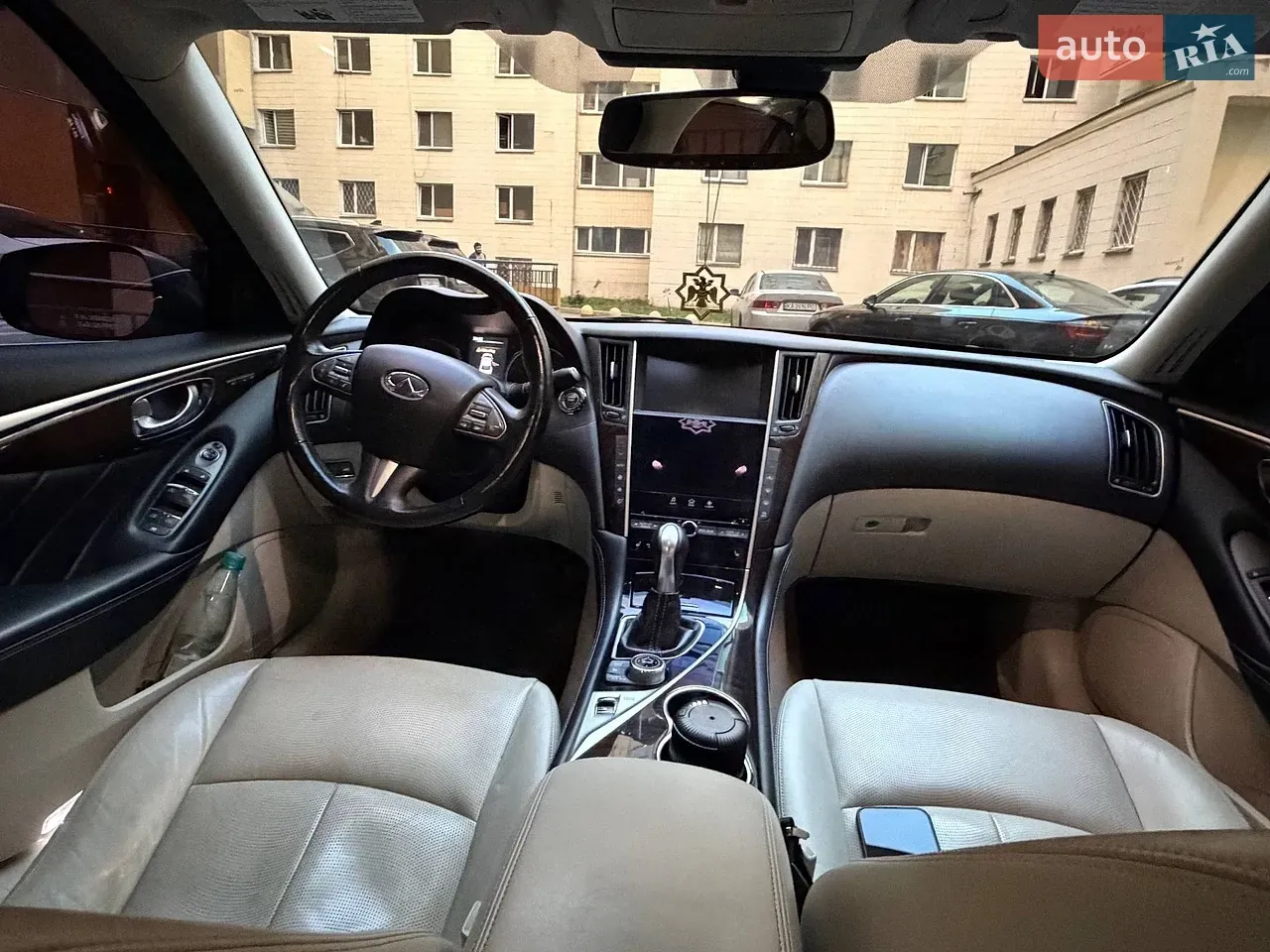 Infiniti Q50 2016 photo 5