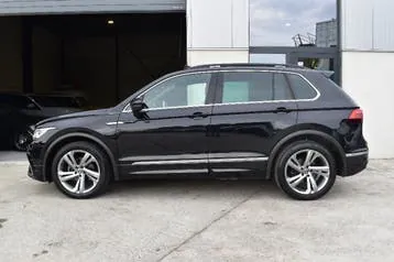 Volkswagen Tiguan 2022 photo 2