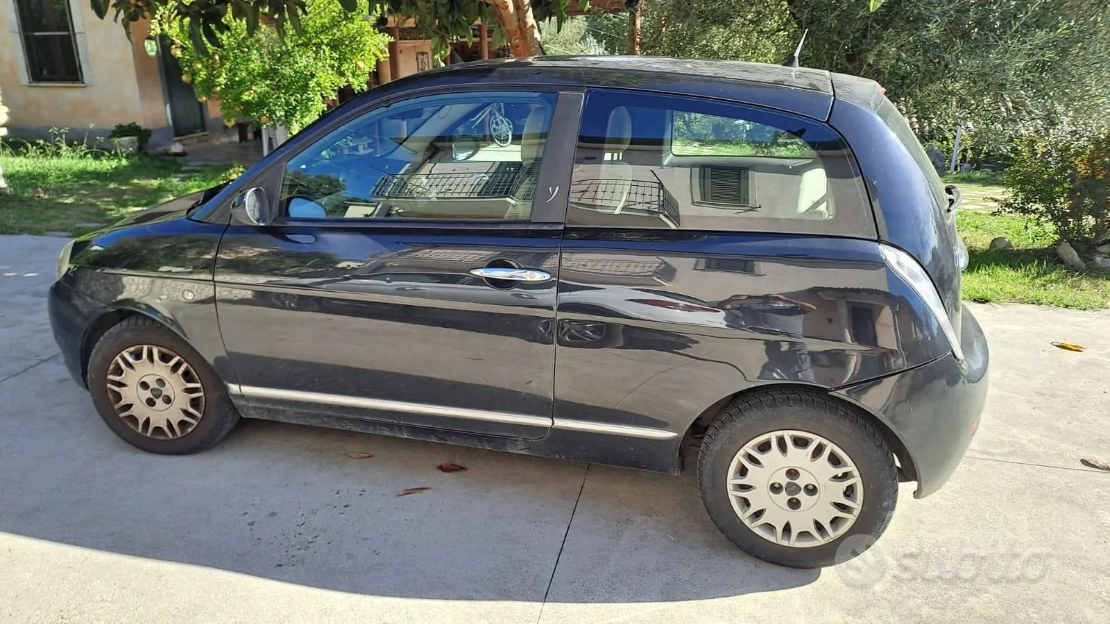 Lancia Ypsilon 2004 photo 2