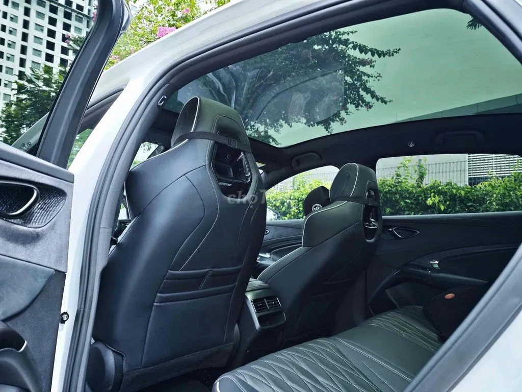 BYD Seal photo 4