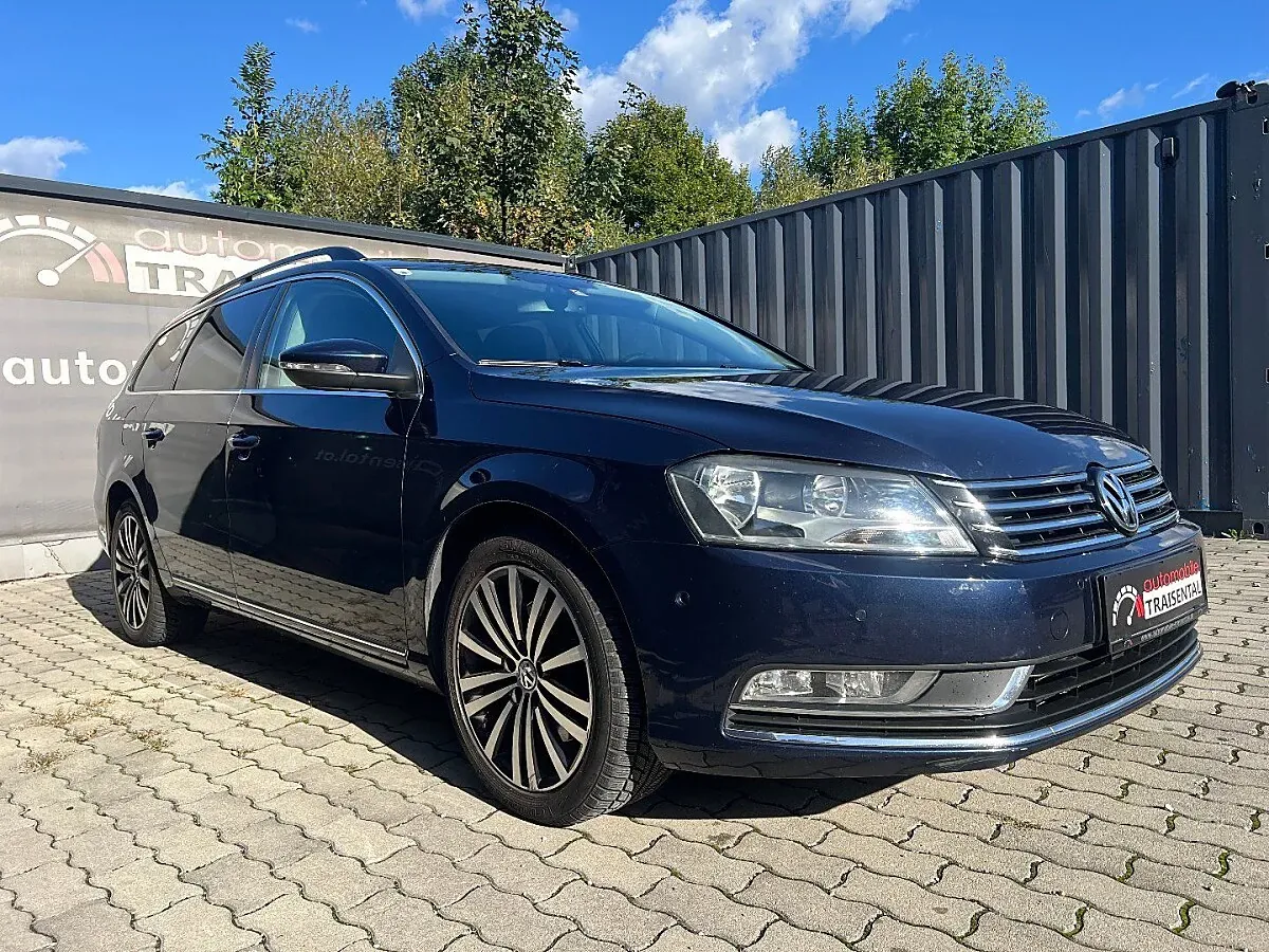 Volkswagen Passat 2011 photo 3