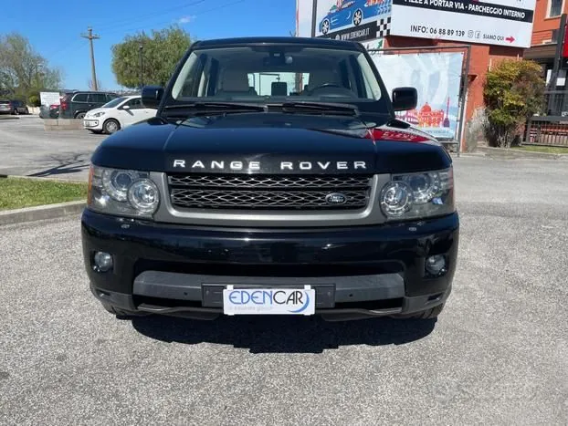 Land Rover Range Rover Sport 2010 photo 2
