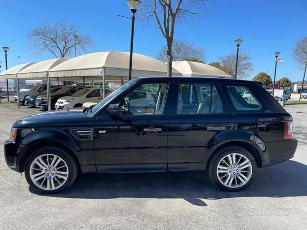 Land Rover Range Rover Sport 2010 photo 4