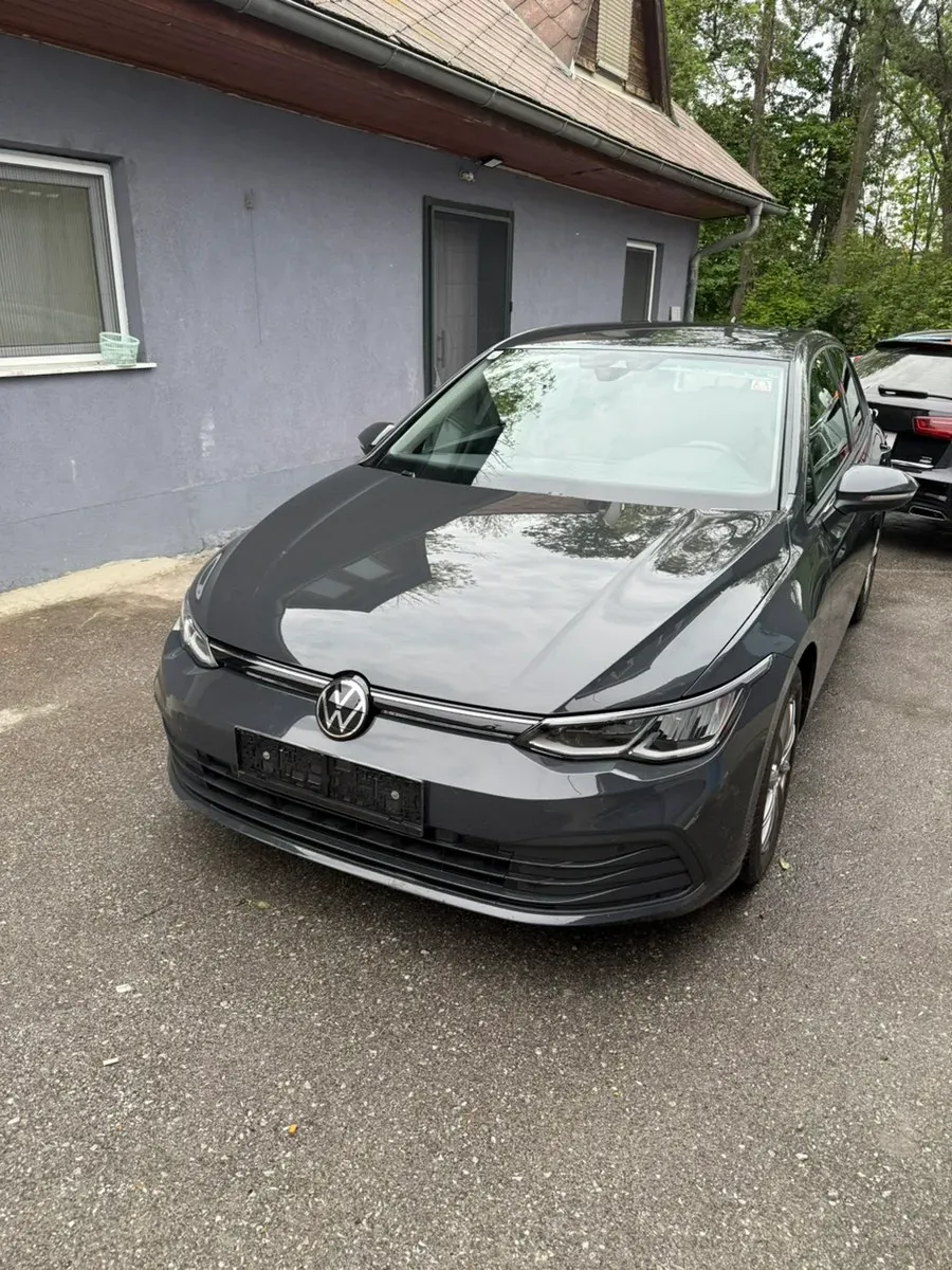 Volkswagen Golf 2021 photo 2