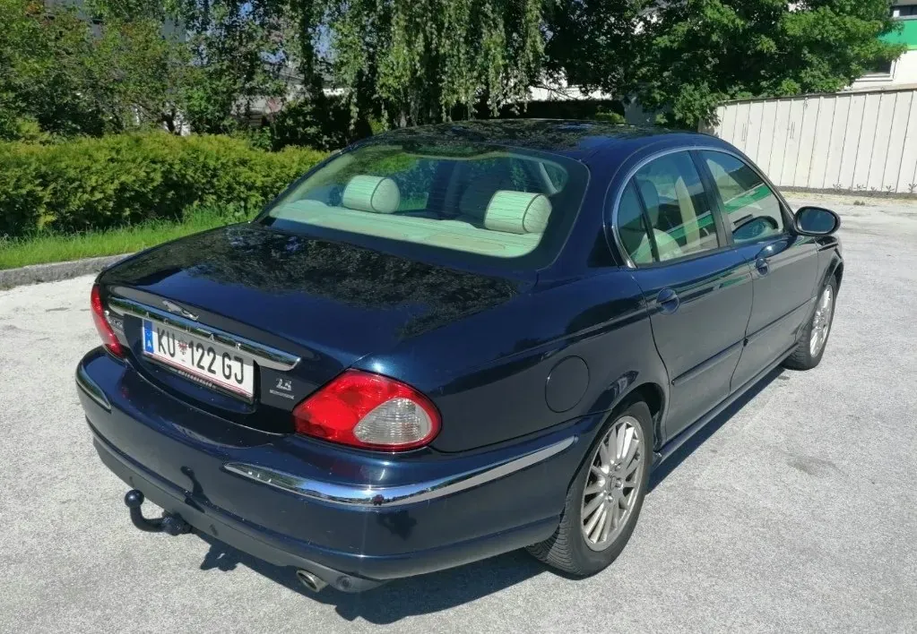 Jaguar X-Type 2006 photo 2