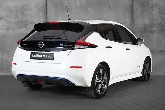Nissan Leaf 2018 photo 5