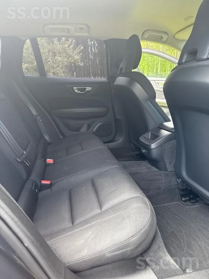 Volvo V60 2020 photo 4
