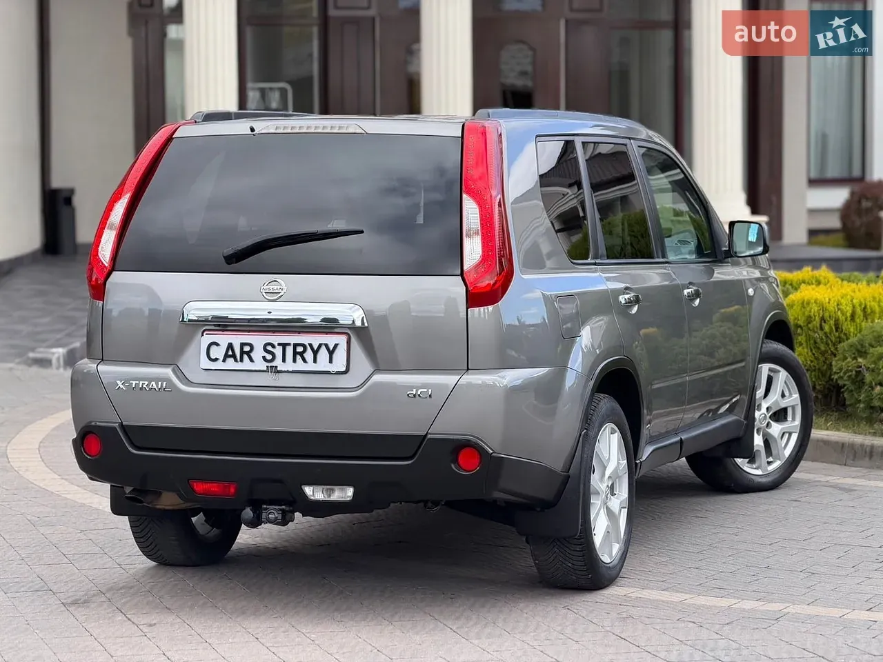 Nissan X-Trail 2012 photo 4