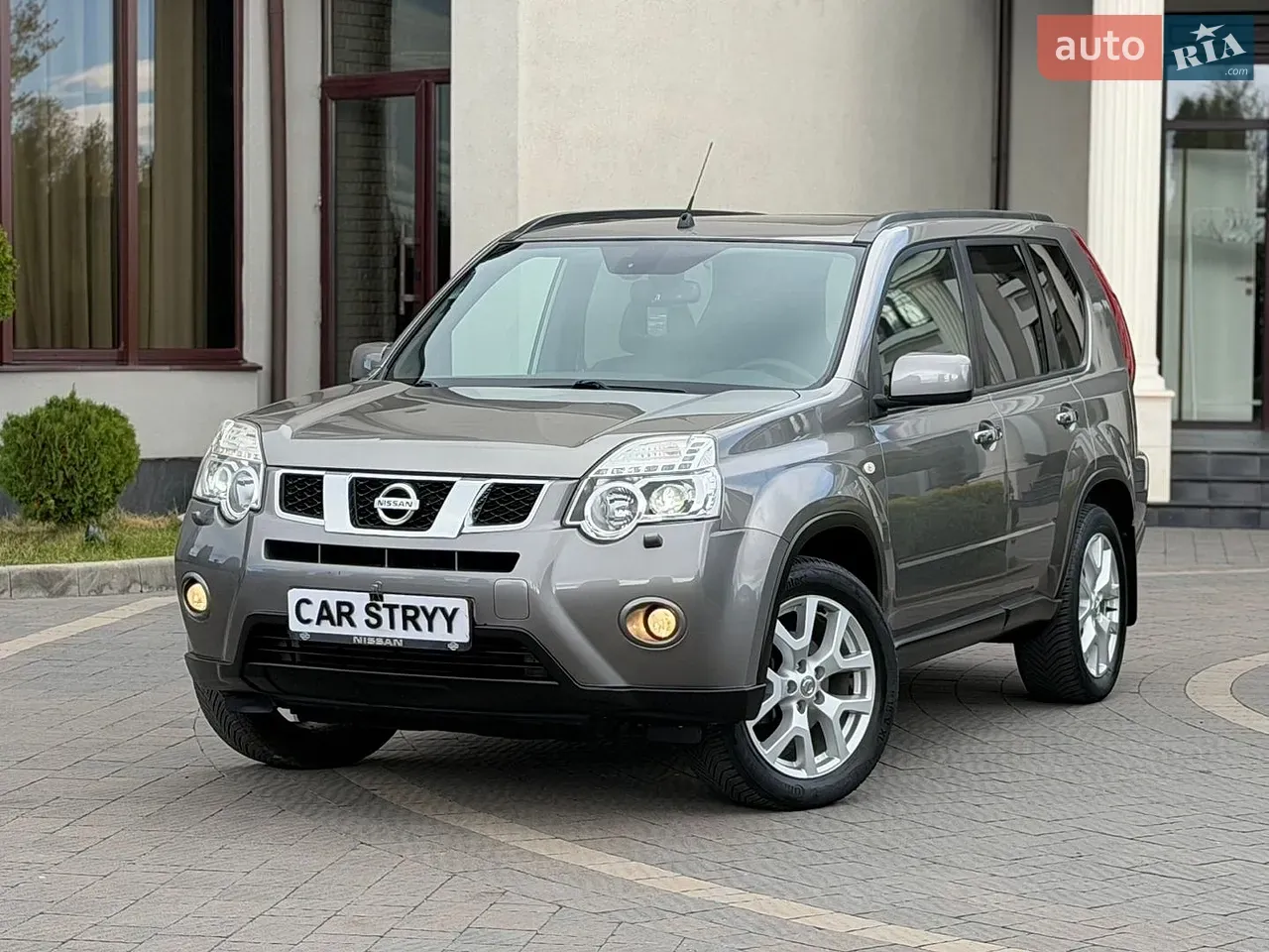 Nissan X-Trail 2012 photo 2