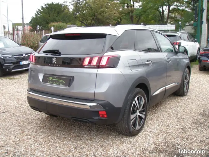 Peugeot 3008 2018 photo 2